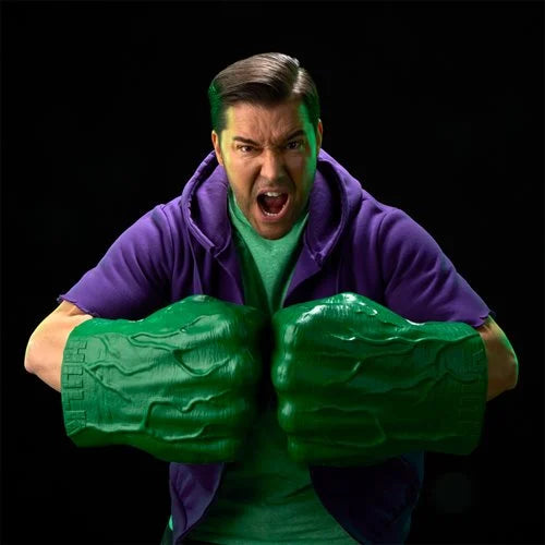 Marvel Legends | Hulk Incredible Premium Roleplay Electronic Fists | Hasbro