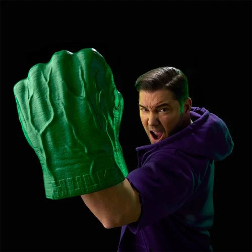 Marvel Legends | Hulk Incredible Premium Roleplay Electronic Fists | Hasbro