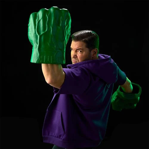 Marvel Legends | Hulk Incredible Premium Roleplay Electronic Fists | Hasbro