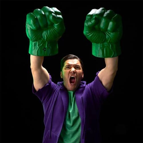 Marvel Legends | Hulk Incredible Premium Roleplay Electronic Fists | Hasbro